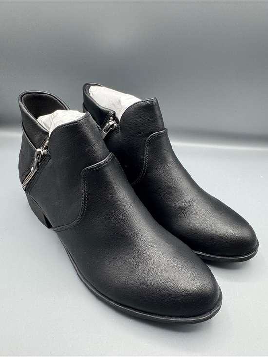 Sun + Stone Shoes - Sun + Stone Women's Adelinee Double Zip Ankle Booties